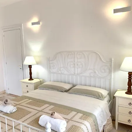 Le Rose Apartment