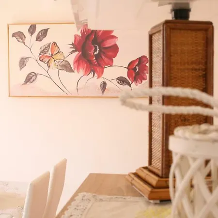 Le Rose Apartment