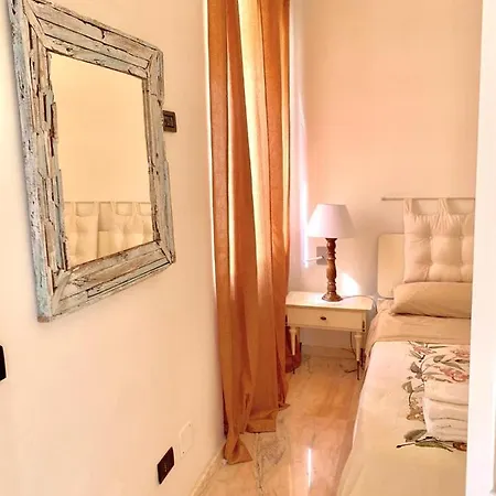 Le Rose Apartment *